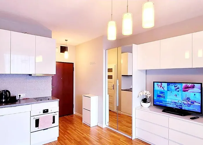 Homecomfort Romantic アパート ワルシャワ