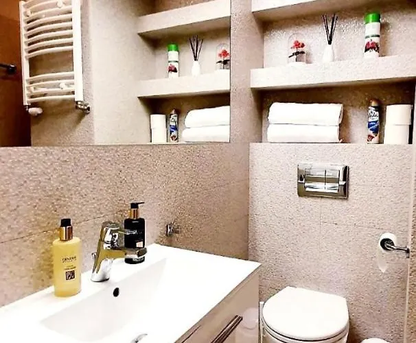 Homecomfort Romantic ワルシャワ